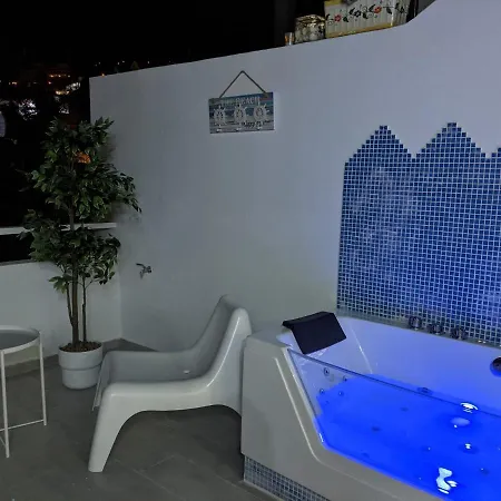 Jacuzzi Suite, Sueno De Pakito Appartement