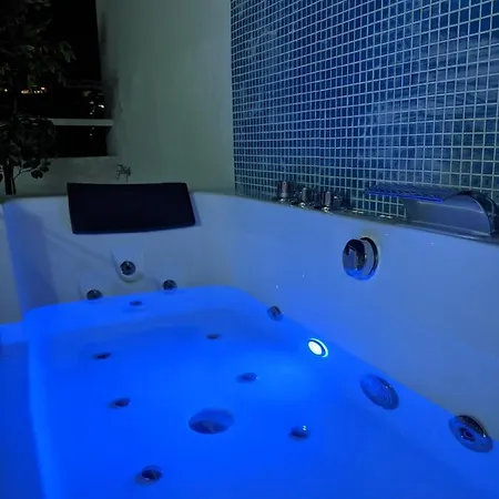 شقة Jacuzzi Suite, Sueno De Pakito أذيخي